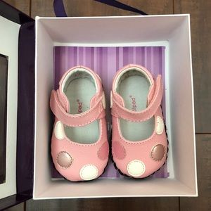 Baby girl shoe